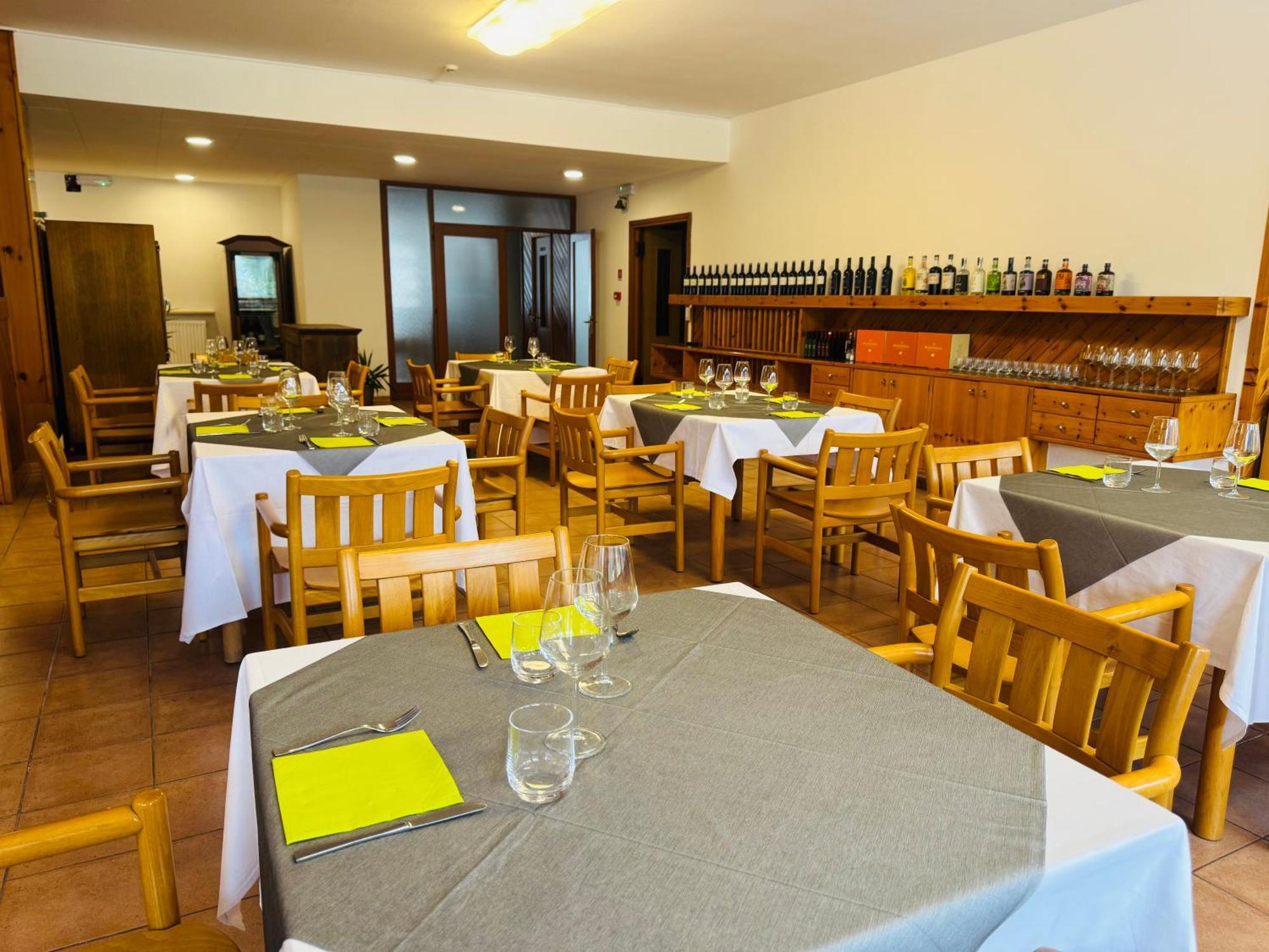 Bike & Bikers Hotel Restaurant 阿姆佩佐 外观 照片